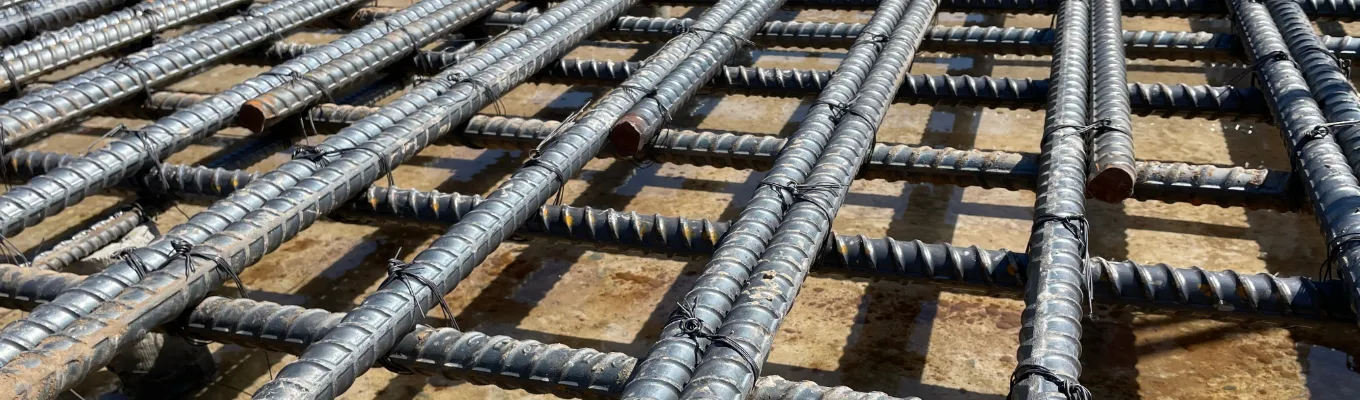 Detalhe de emenda por traspasse