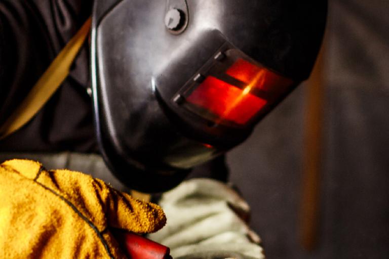 História e avanços da máscara de solda | Gerdau com Você