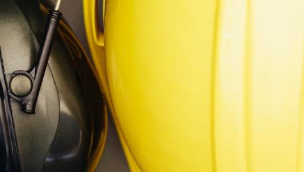 EPI para proteção auditiva em Serralherias