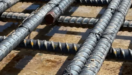 Detalhe de emenda por traspasse